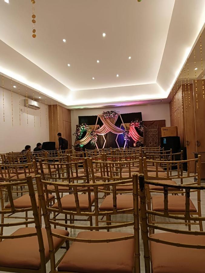Hotel Mirana , Tinsukia Екстериор снимка